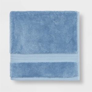 🆕 Threshold Total Fresh Antimicrobial Oversized 63" x 33" Bath Towel Blue